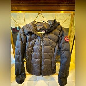 EUC Canada Goose Abbott Hoodie-Small